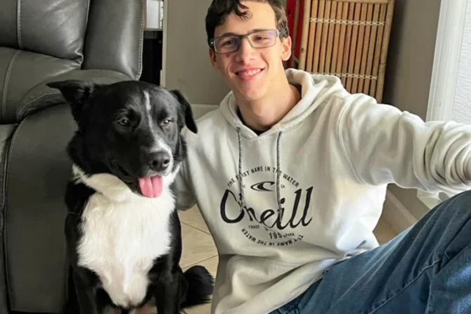 Dog alerts parents to teen’s stroke, makes ‘massive’ difference, doctors say